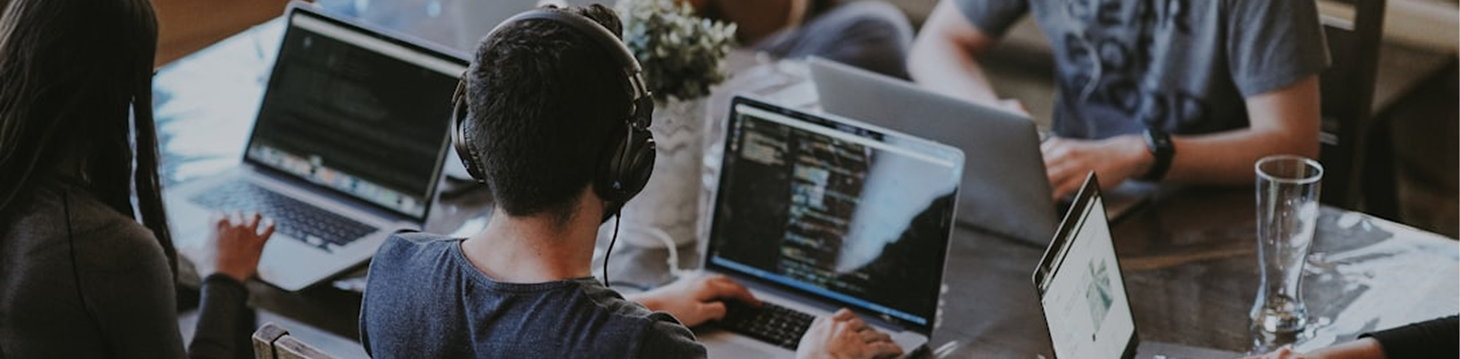 Job banner for Software Developer (Full-Stack)